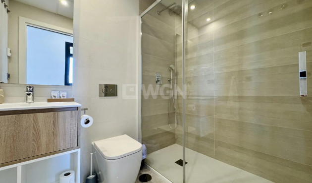 Odsprzedaż - Mieszkanie w bloku - Benidorm - Playa de Poniente