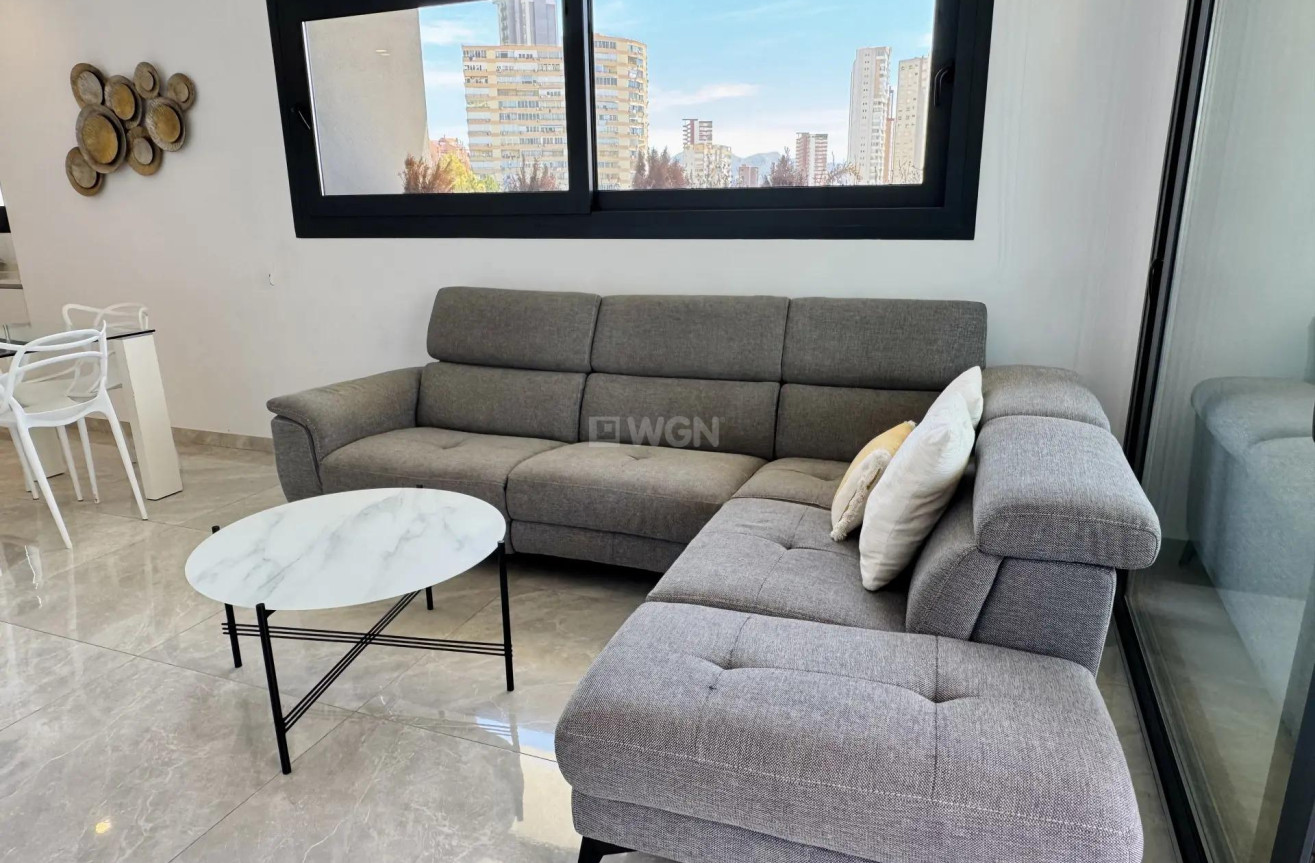 Odsprzedaż - Mieszkanie w bloku - Benidorm - Playa de Poniente