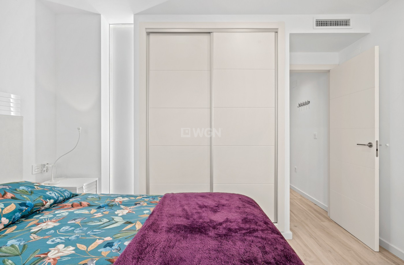 Odsprzedaż - Villa - Orihuela Costa - Cabo Roig