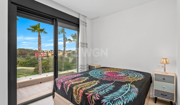 Odsprzedaż - Villa - Orihuela Costa - Cabo Roig