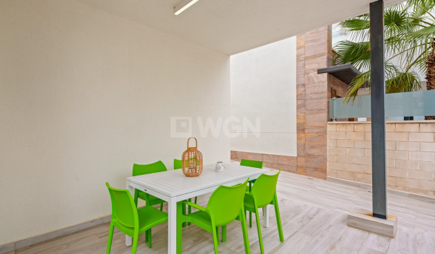 Odsprzedaż - Villa - Orihuela Costa - Cabo Roig