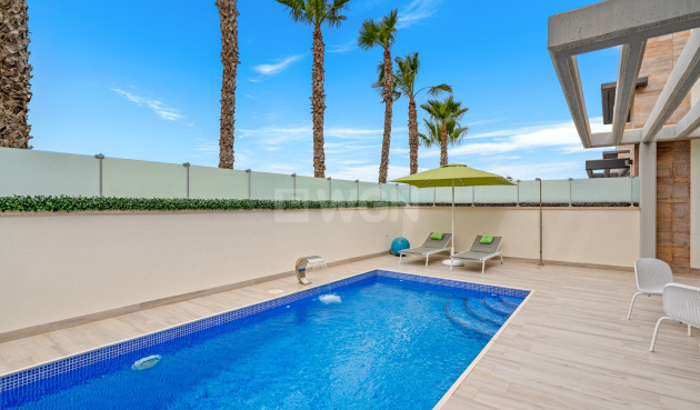 Odsprzedaż - Villa - Orihuela Costa - Cabo Roig