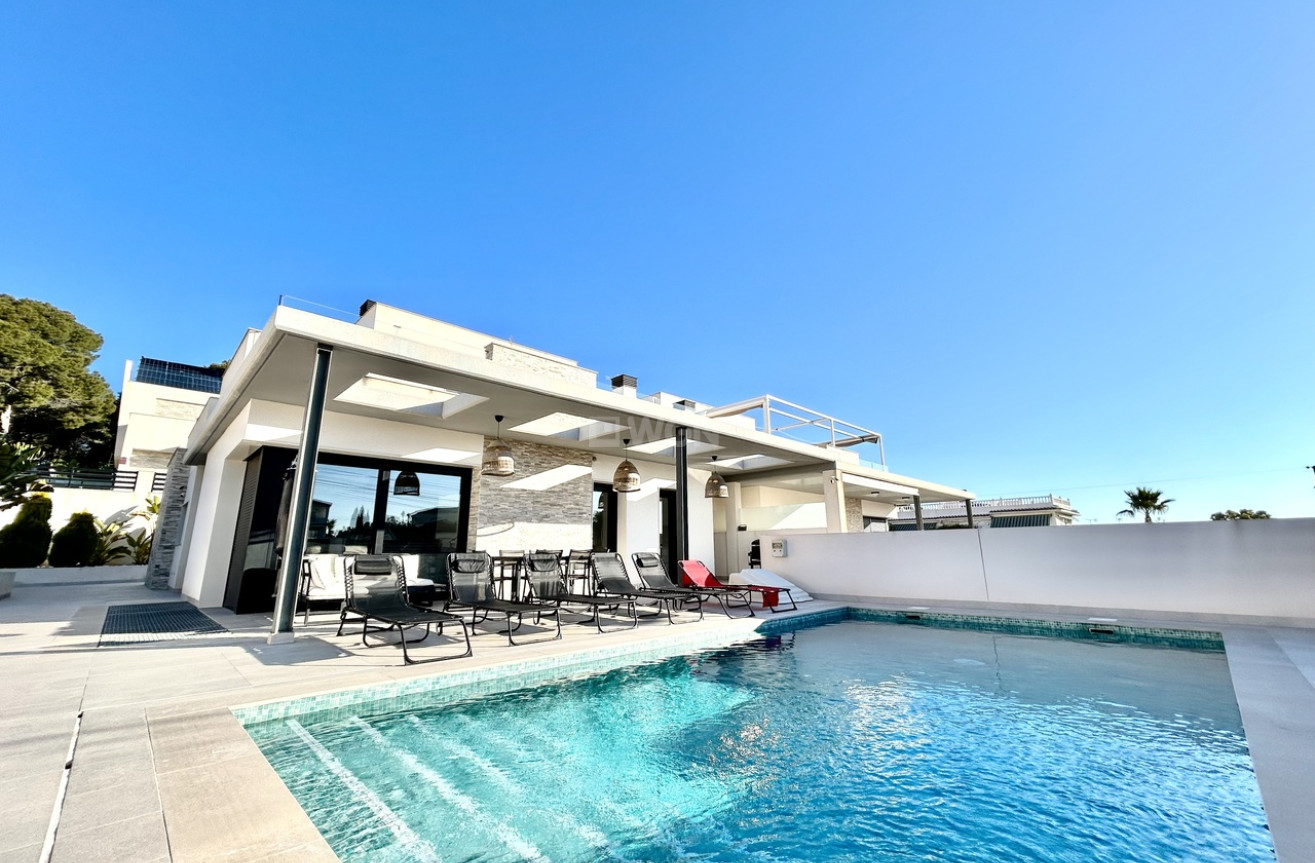 Wiederverkauf - Villa - Los Balcones - Costa Blanca