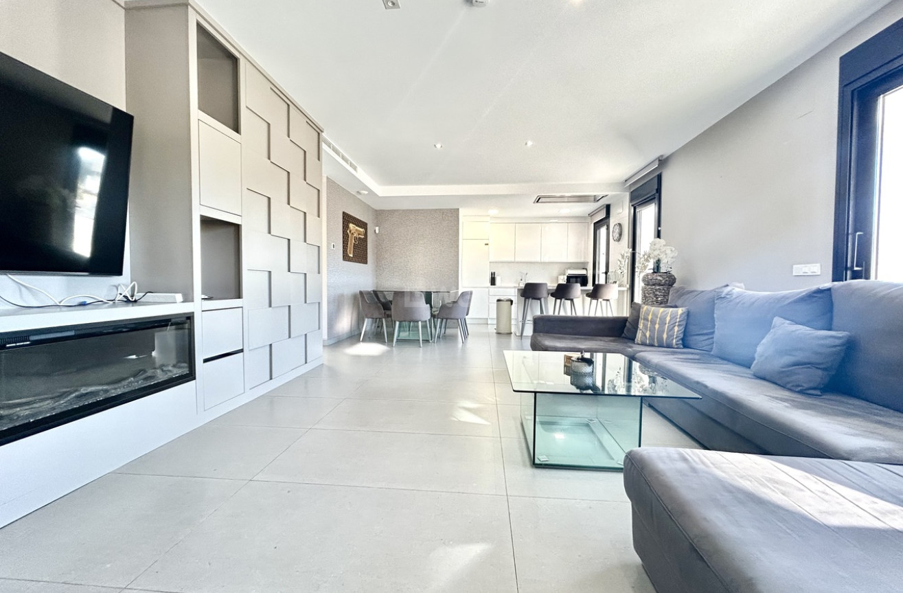 Wiederverkauf - Villa - Los Balcones - Costa Blanca