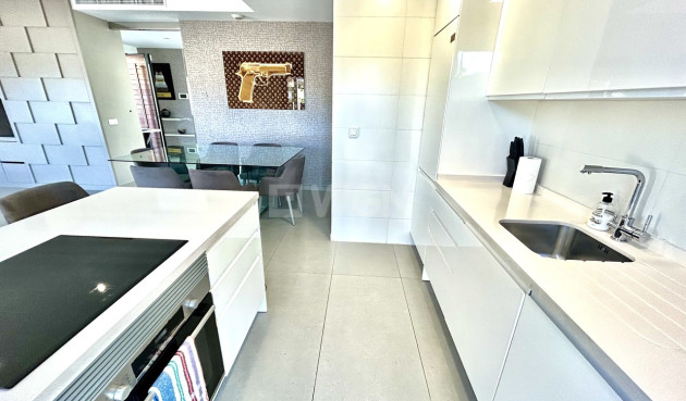 Wiederverkauf - Villa - Los Balcones - Costa Blanca