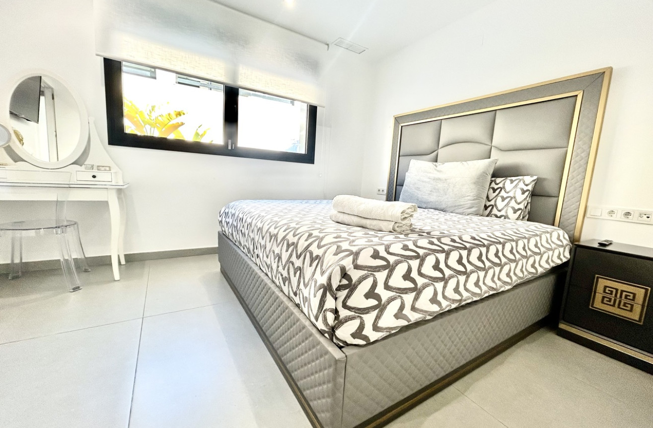 Wiederverkauf - Villa - Los Balcones - Costa Blanca