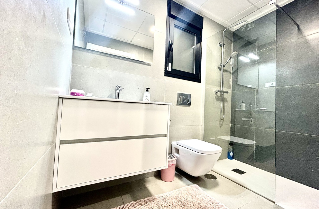 Wiederverkauf - Villa - Los Balcones - Costa Blanca