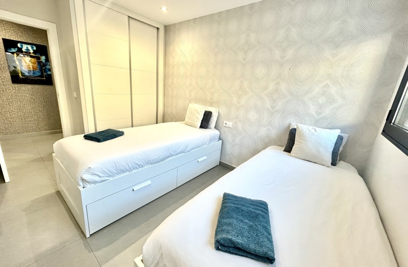 Wiederverkauf - Villa - Los Balcones - Costa Blanca