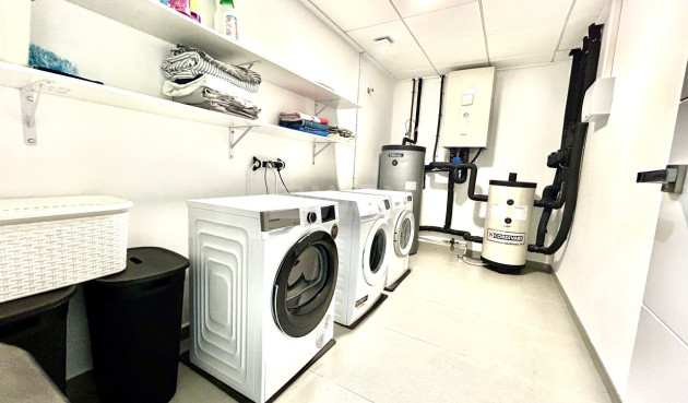 Wiederverkauf - Villa - Los Balcones - Costa Blanca