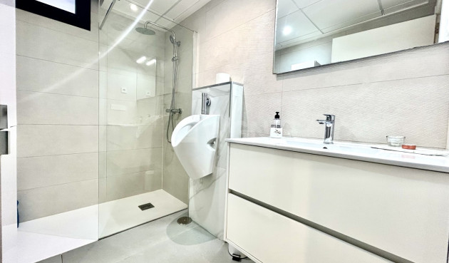 Wiederverkauf - Villa - Los Balcones - Costa Blanca