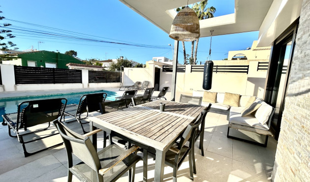 Wiederverkauf - Villa - Los Balcones - Costa Blanca