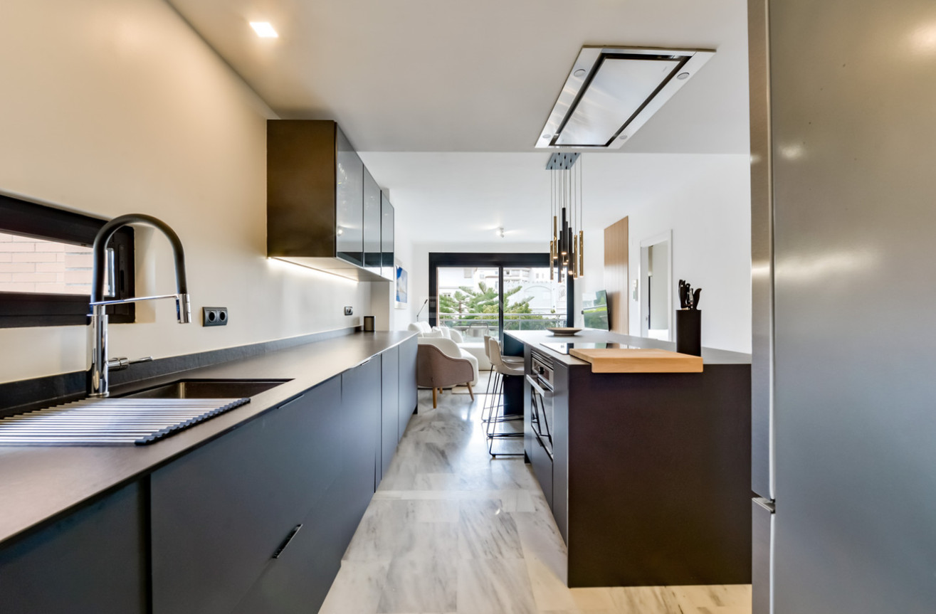 Resale - Apartment / flat - Villajoyosa - La Cala