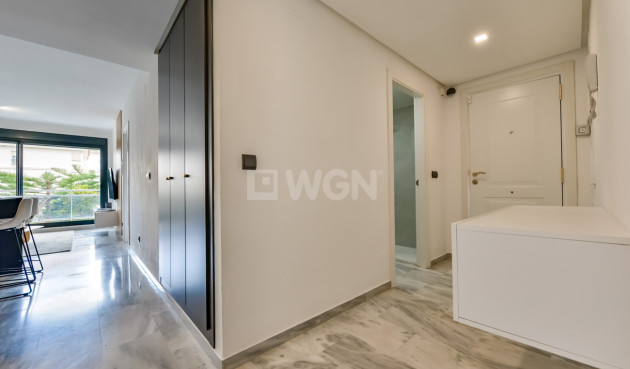 Resale - Apartment / flat - Villajoyosa - La Cala