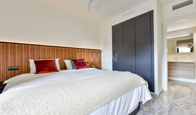 Resale - Apartment / flat - Villajoyosa - La Cala