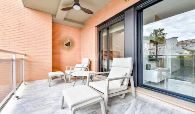 Resale - Apartment / flat - Villajoyosa - La Cala