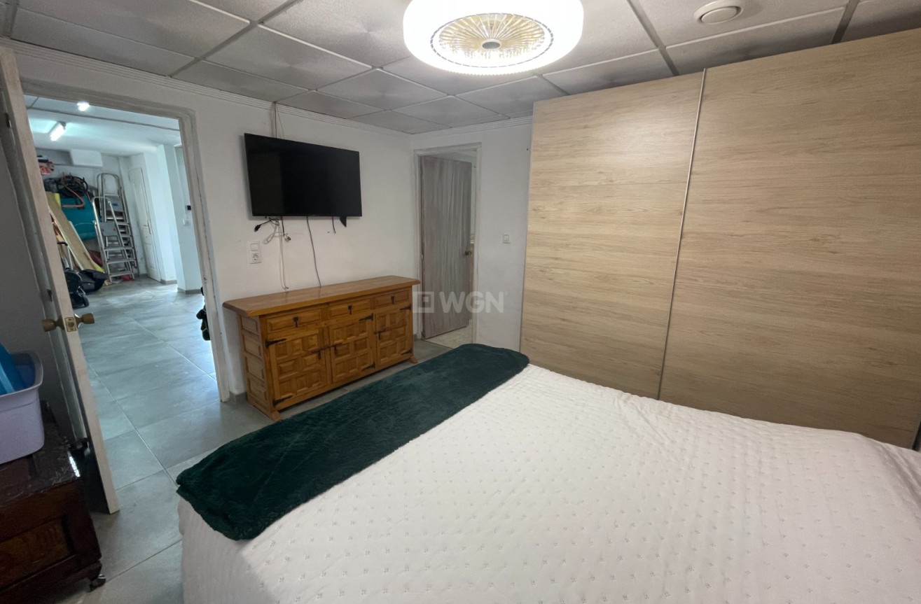 Odsprzedaż - Villa - San Fulgencio - Costa Blanca