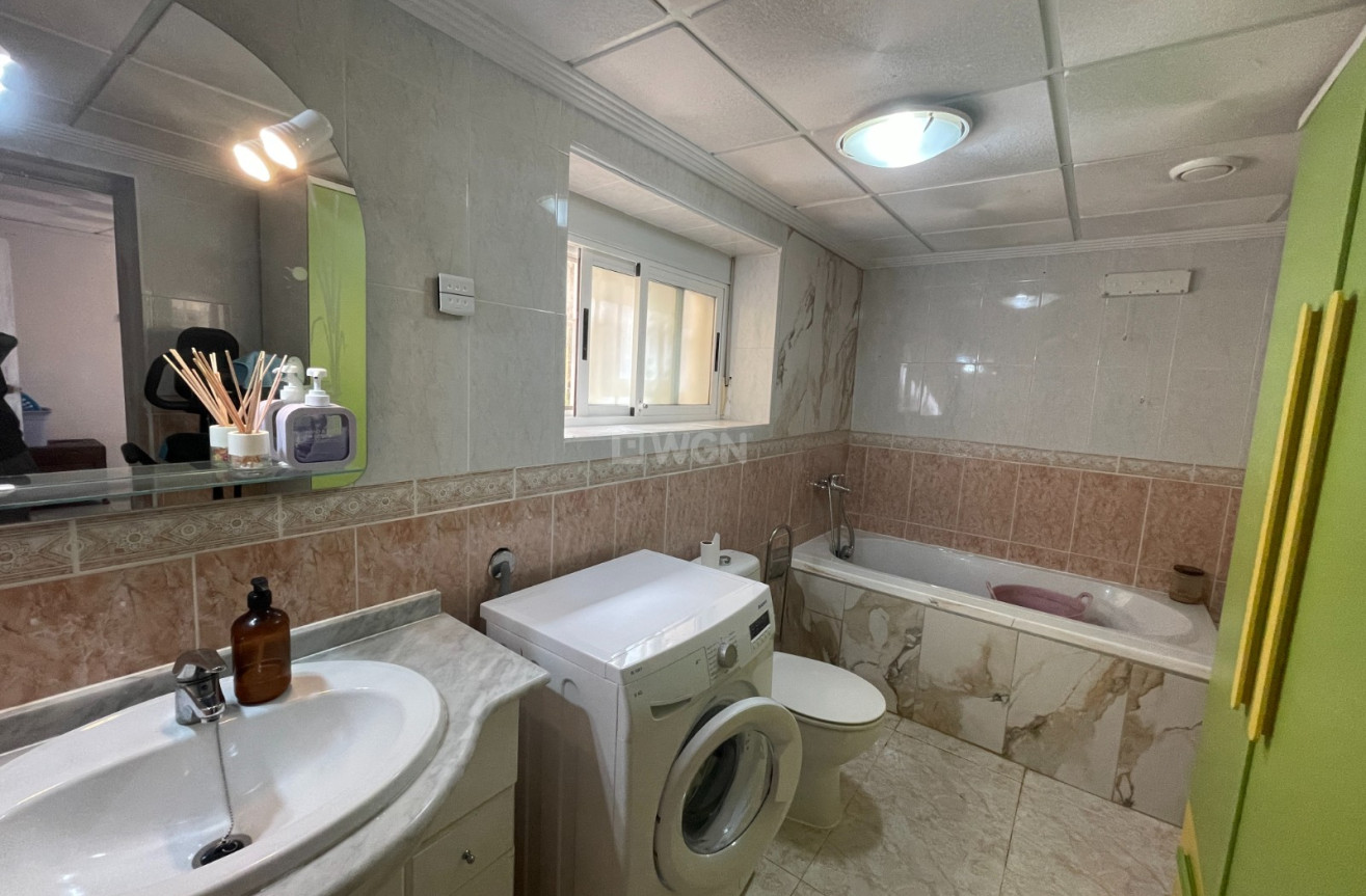 Odsprzedaż - Villa - San Fulgencio - Costa Blanca