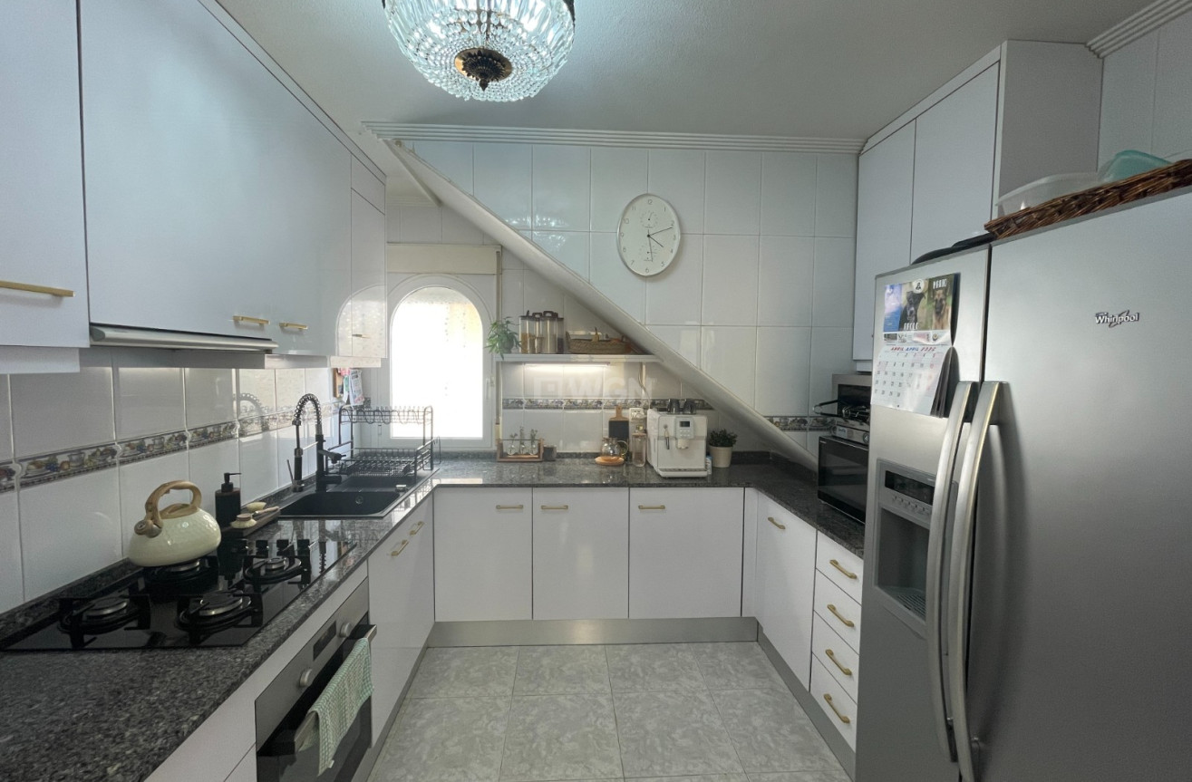 Odsprzedaż - Villa - San Fulgencio - Costa Blanca