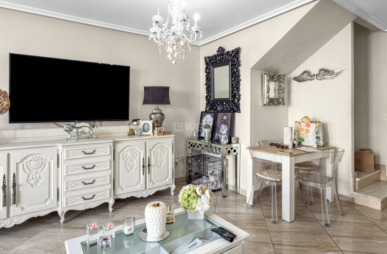 Odsprzedaż - Kamienica - Orihuela Costa - Costa Blanca