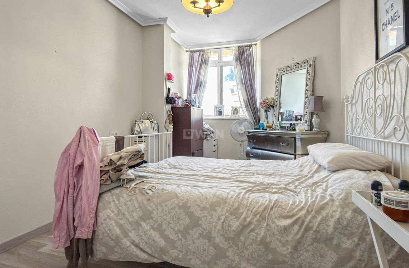 Odsprzedaż - Kamienica - Orihuela Costa - Costa Blanca