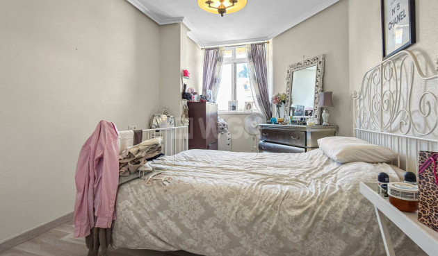 Odsprzedaż - Kamienica - Orihuela Costa - Costa Blanca