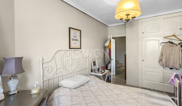 Odsprzedaż - Kamienica - Orihuela Costa - Costa Blanca