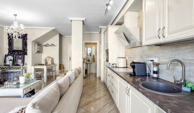 Odsprzedaż - Kamienica - Orihuela Costa - Costa Blanca