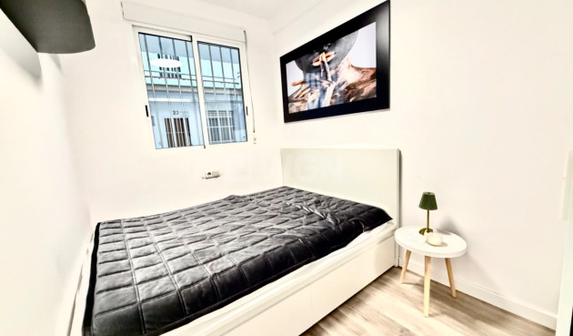 Wiederverkauf - Wohnung - Torrevieja - La Mata Pueblo