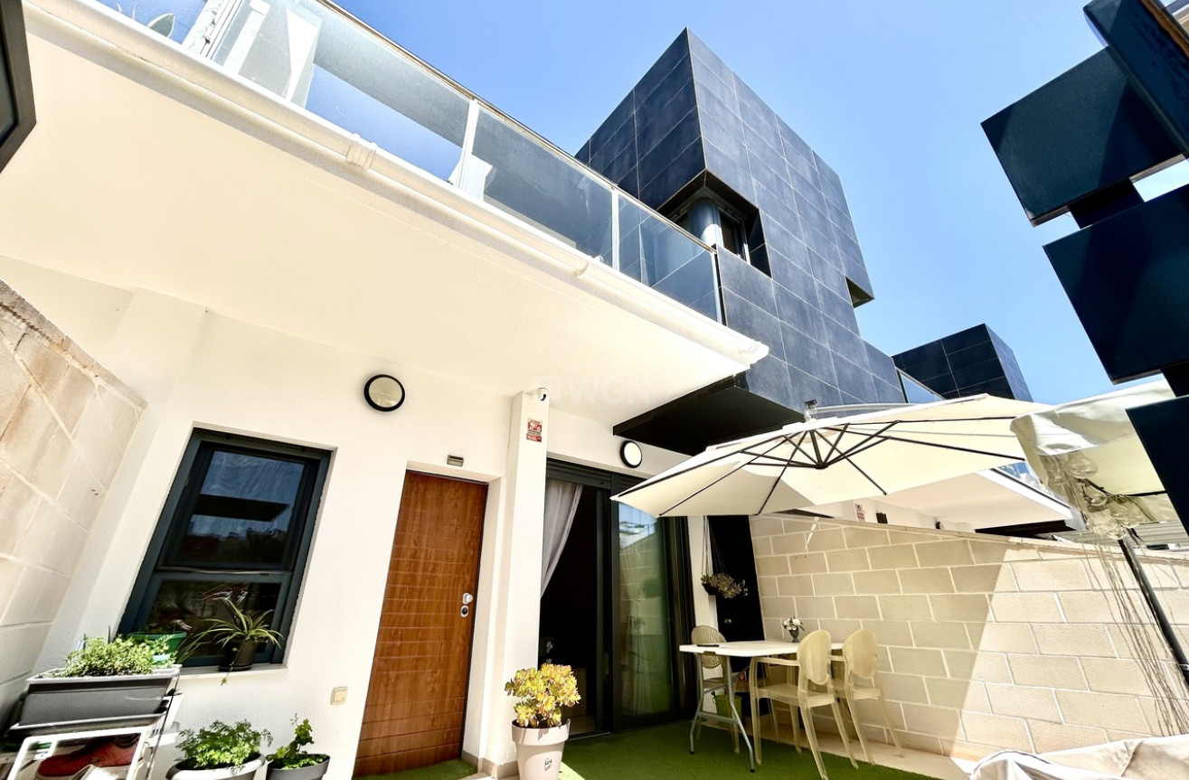 Odsprzedaż - Kamienica - Los Dolses - Inland