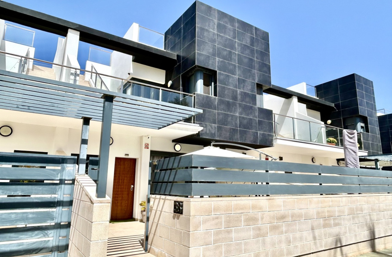 Odsprzedaż - Kamienica - Los Dolses - Inland