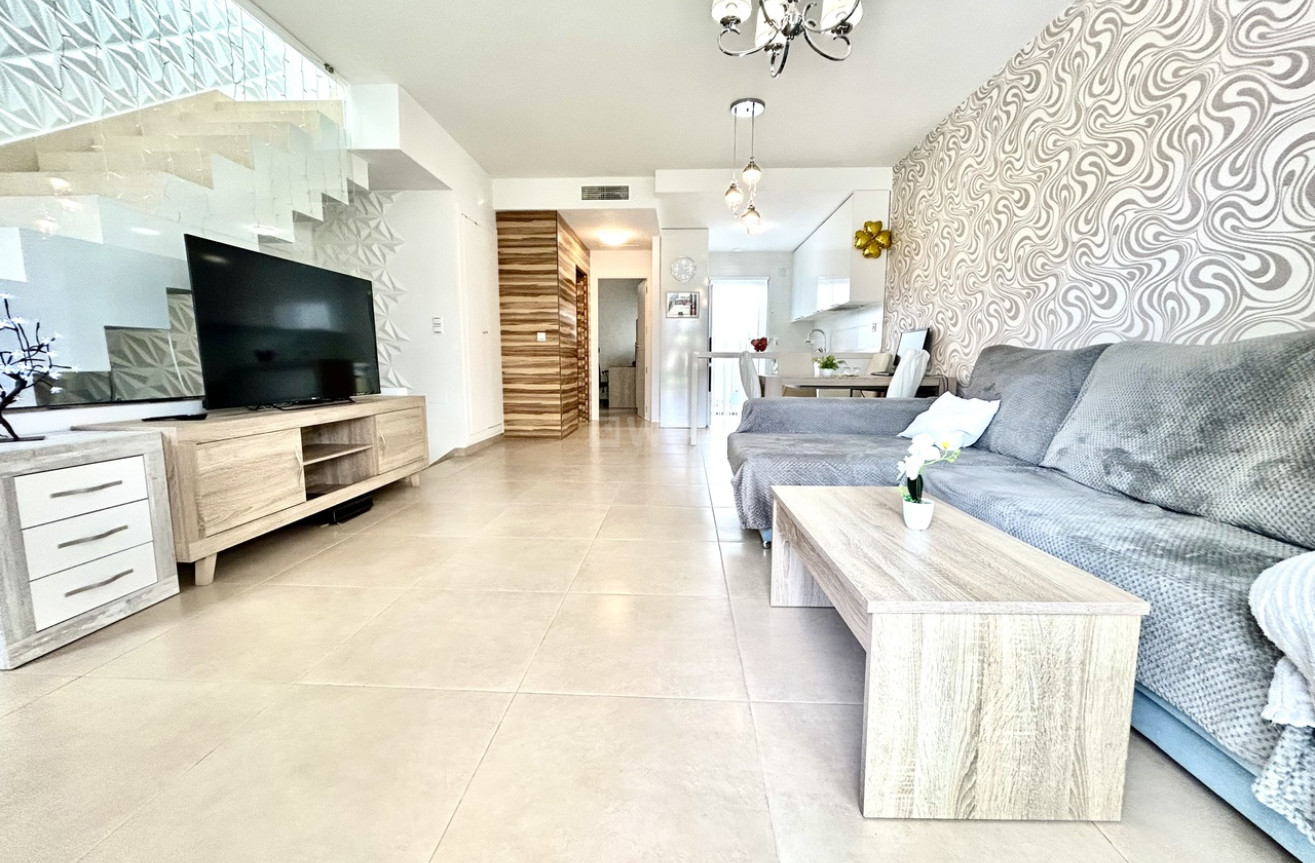 Odsprzedaż - Kamienica - Los Dolses - Inland