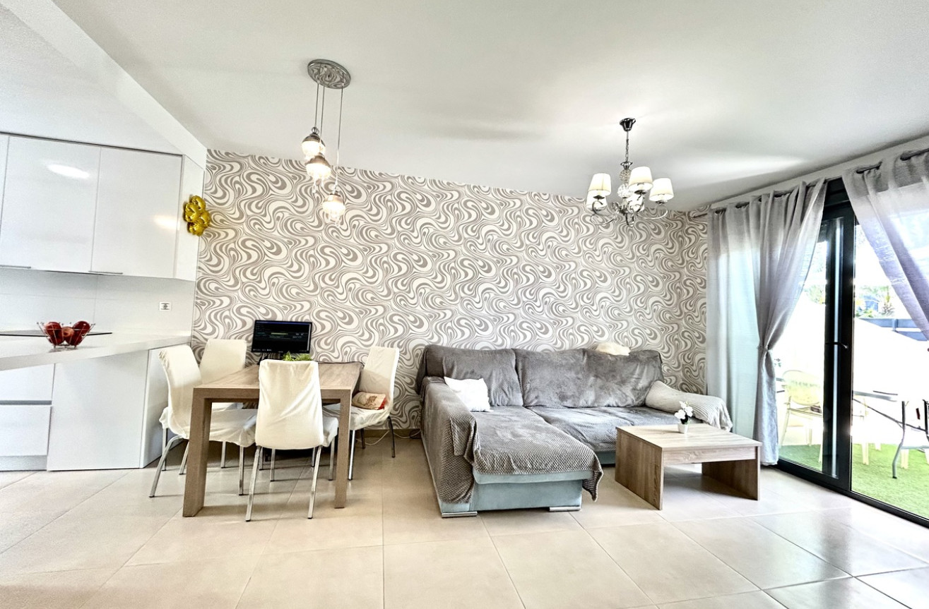 Odsprzedaż - Kamienica - Los Dolses - Inland