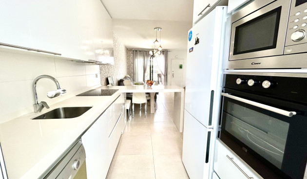 Odsprzedaż - Kamienica - Los Dolses - Inland