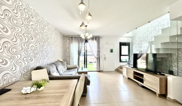 Odsprzedaż - Kamienica - Los Dolses - Inland