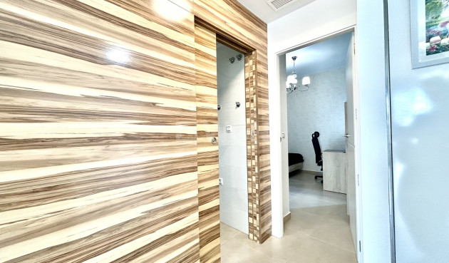 Odsprzedaż - Kamienica - Los Dolses - Inland