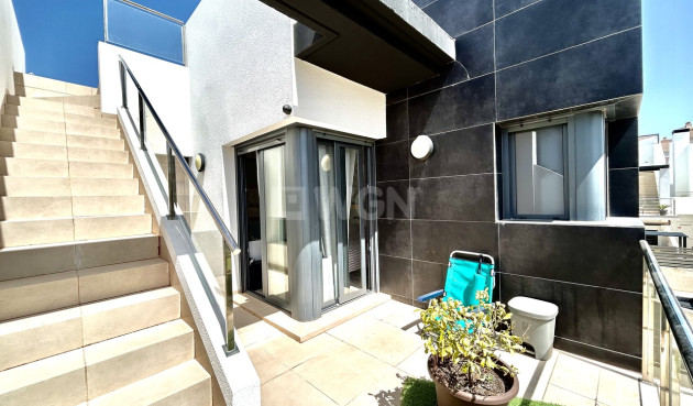 Odsprzedaż - Kamienica - Los Dolses - Inland