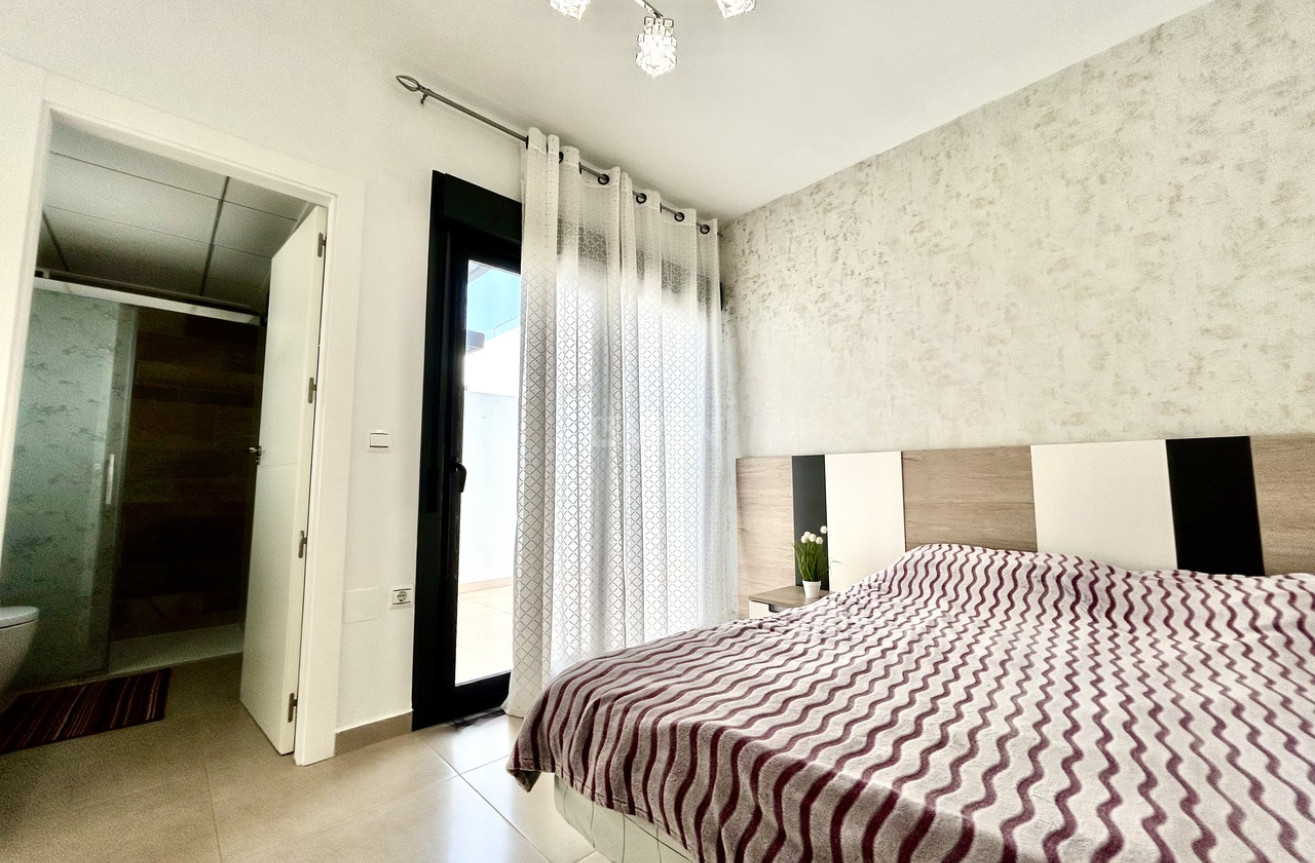 Odsprzedaż - Kamienica - Los Dolses - Inland