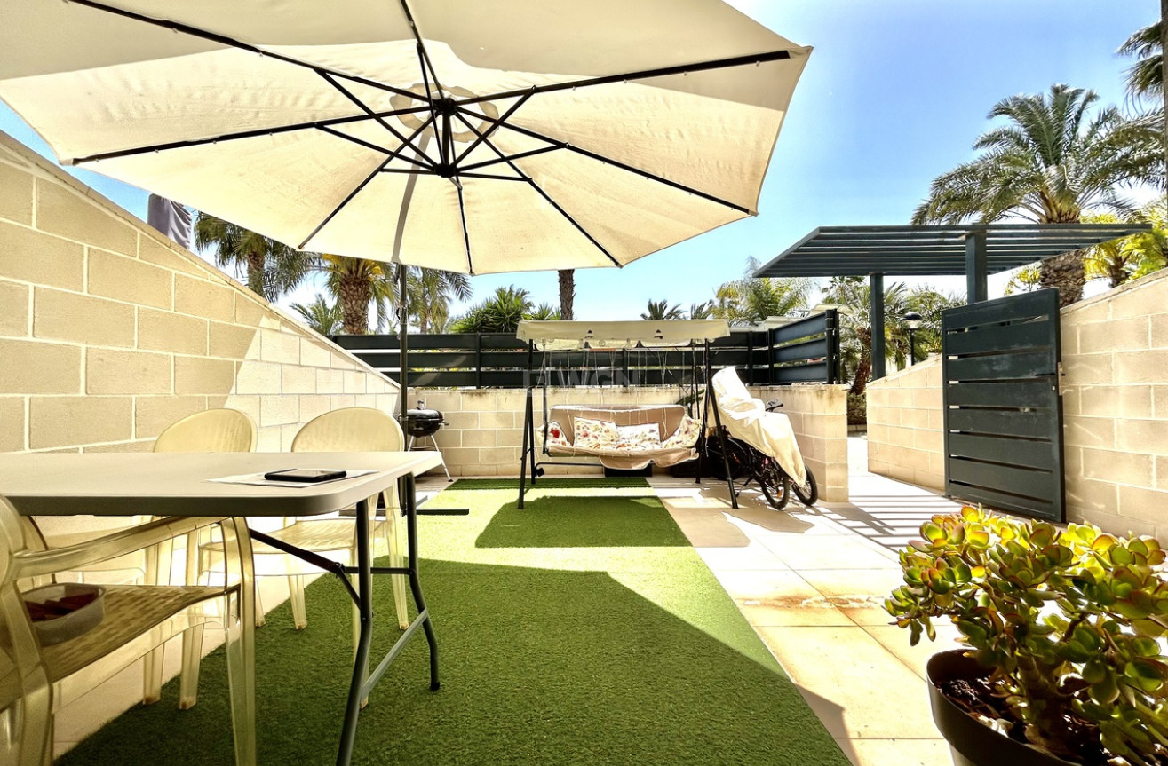 Odsprzedaż - Kamienica - Los Dolses - Inland