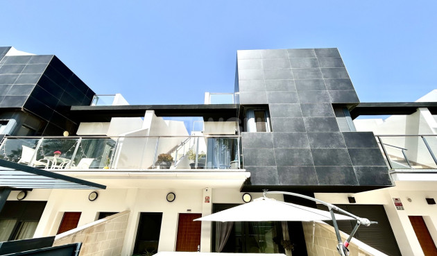 Odsprzedaż - Kamienica - Los Dolses - Inland