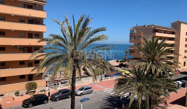 Wiederverkauf - Wohnung - Torrevieja - Cabo Cervera