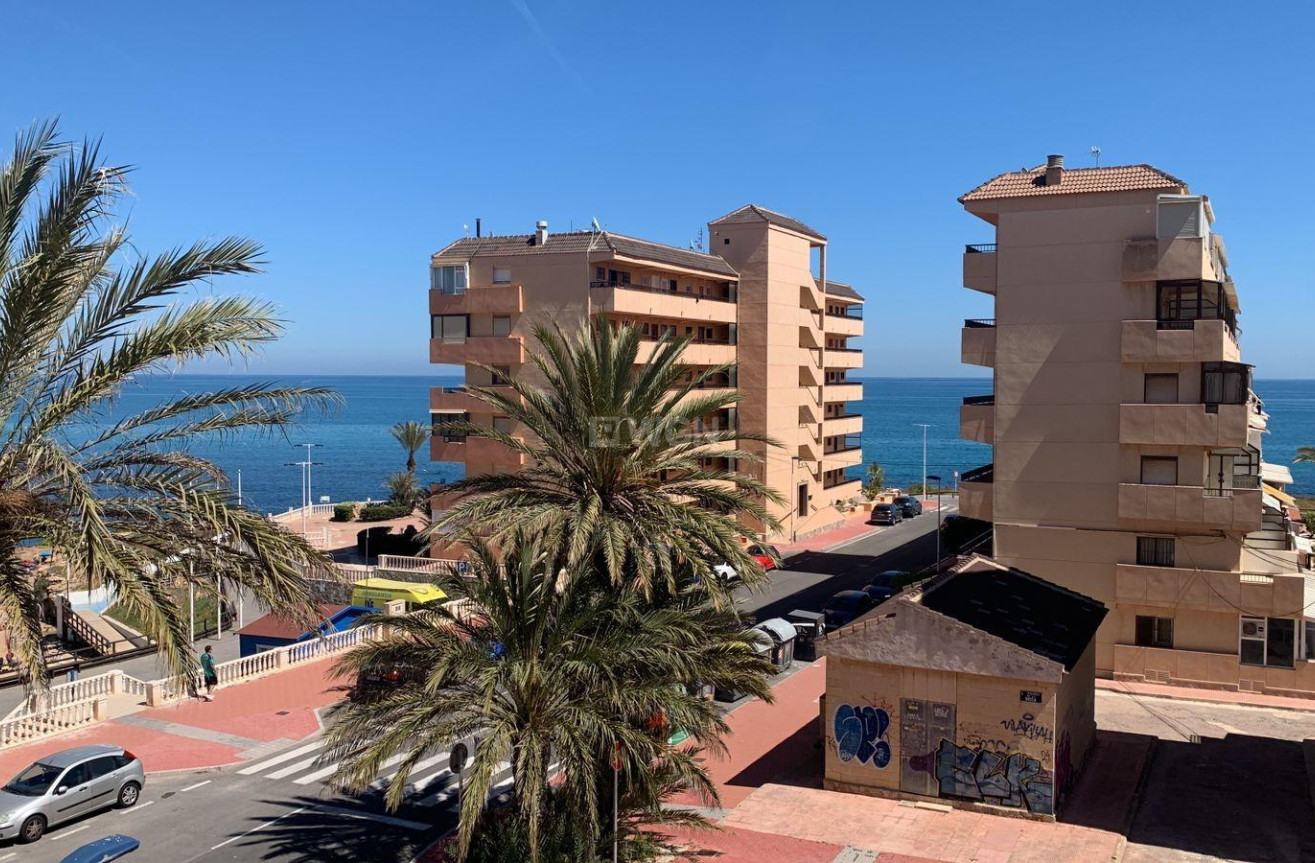 Wiederverkauf - Wohnung - Torrevieja - Cabo Cervera