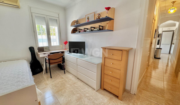 Odsprzedaż - Villa - Dolores - Comunidad Valenciana