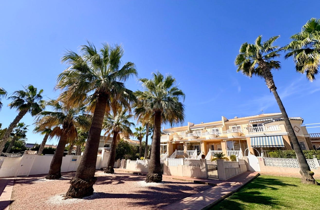 Odsprzedaż - Kamienica - Rojales - Inland