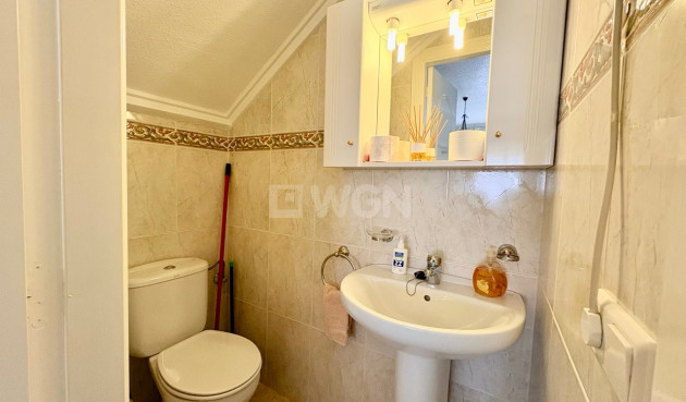 Odsprzedaż - Kamienica - Rojales - Inland