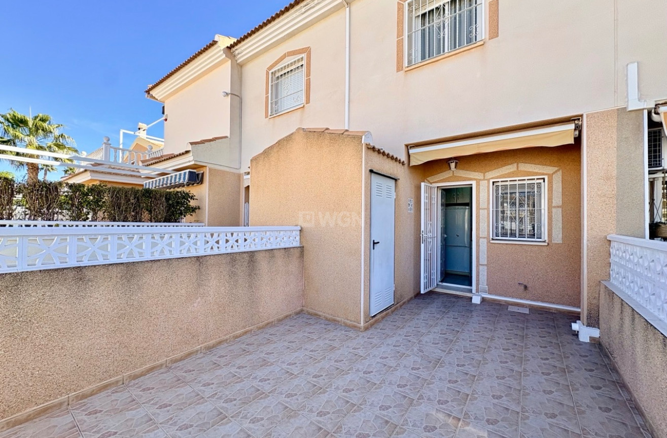 Odsprzedaż - Kamienica - Rojales - Inland