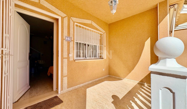 Odsprzedaż - Kamienica - Rojales - Inland