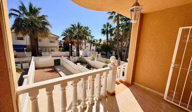 Odsprzedaż - Kamienica - Rojales - Inland