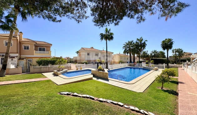 Odsprzedaż - Kamienica - Rojales - Inland