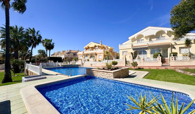 Odsprzedaż - Kamienica - Rojales - Inland