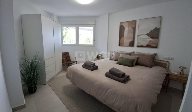 Odsprzedaż - Mieszkanie w bloku - Torrevieja - Acequion